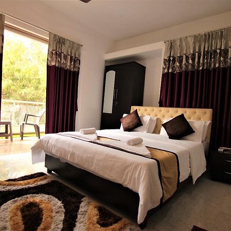 Veridical Hospitality, Baner - Pune Bed & Breakfast Dış mekan fotoğraf