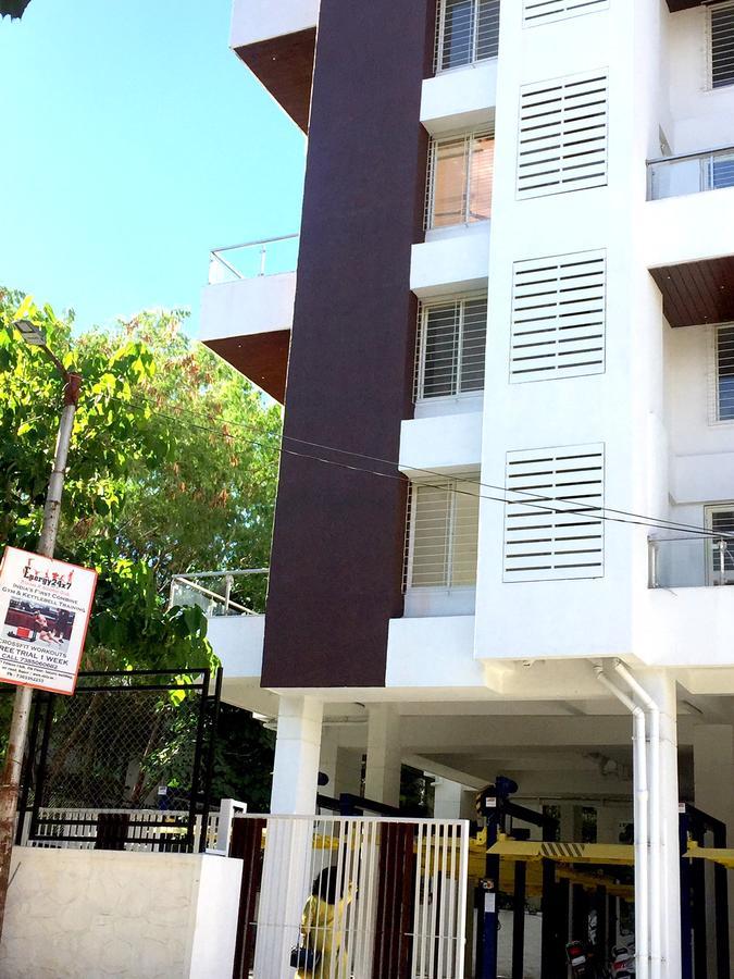 Veridical Hospitality, Baner - Pune Bed & Breakfast Dış mekan fotoğraf